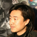 《合伙人》多伦多首秀遇冷 陈可辛、杜鹃难撑场 2013-09-11 《中国合伙人》是本届多伦多电影节开幕以来，第一部有红毯环节的华语电影，但是与《杀掉汝爱》的人气爆棚相比，没有“国际脸”的《中国合伙人》在多伦多的首秀只能用冷清来形容。