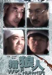 从《碟中谍2》的浅层英雄特写到第八部的返璞归真，阿汤哥作为主演兼制片人，始终是系列的绝对掌舵者。